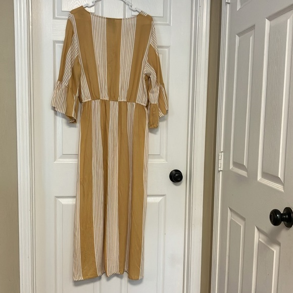 Light weight maxi dress. New, no tags. Light gold/yellow stripes. Bell sleeves. - Picture 6 of 6